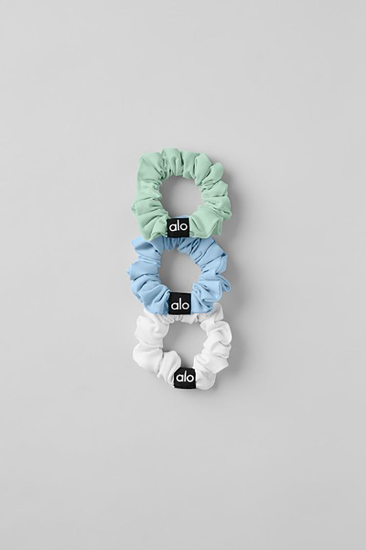 【ALO Yoga】Fresh Mini Scrunchie 3-Pack シュシュ3点セット FRESH MINI SCRUNCHIE 3-PACK – Alo Yoga Indonesia