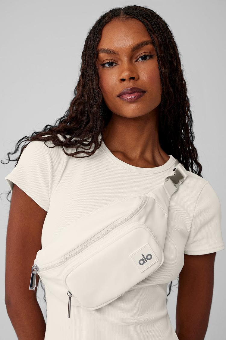 EXPLORER FANNY PACK – ALO Indonesia