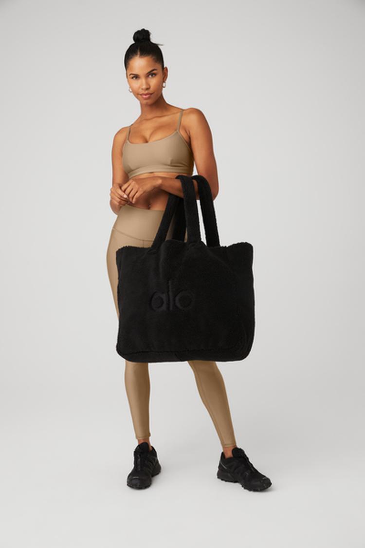FOXY SHERPA TOTE – ALO Indonesia