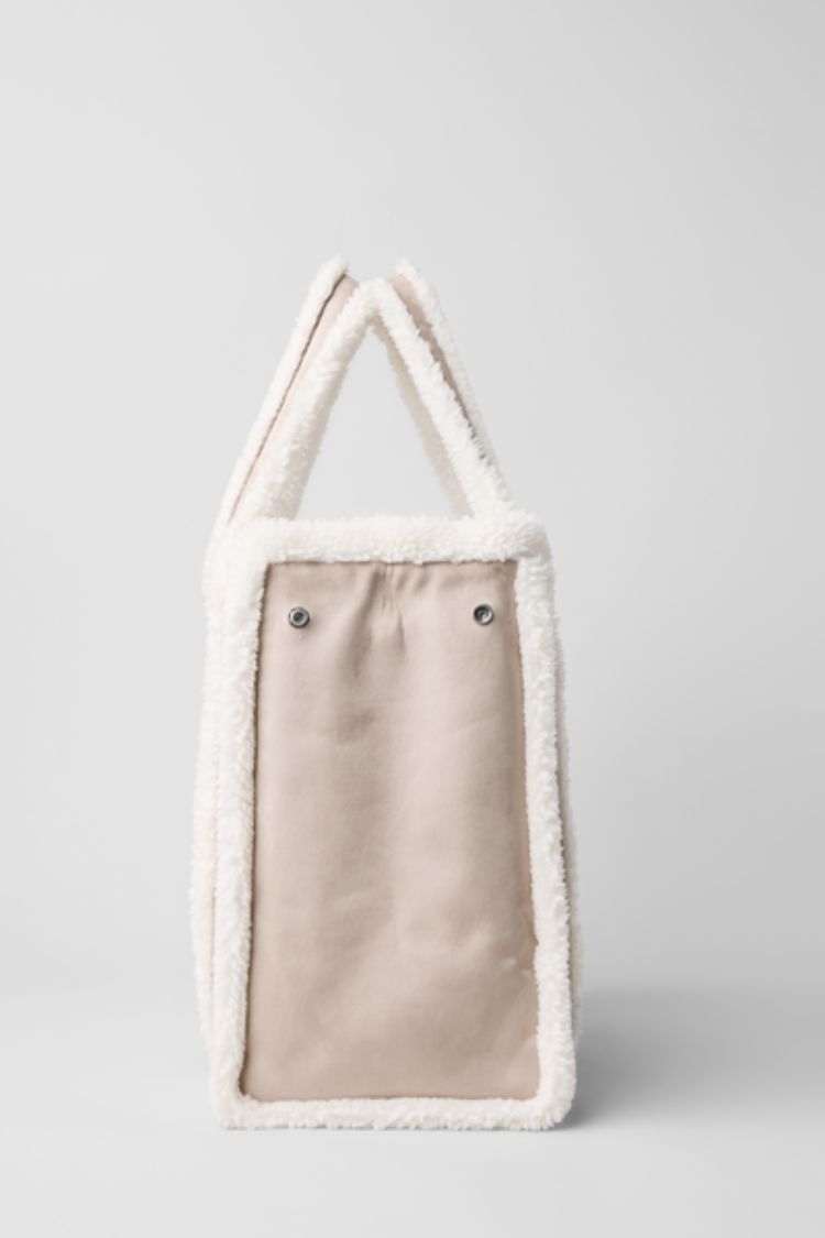 WINTERFUN TOTE BAG – Alo Yoga Indonesia