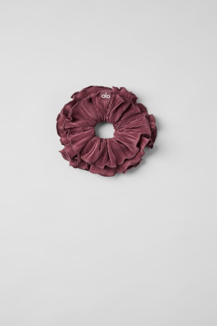 MICRO PLISSE OVERSIZE SCRUNCHIE – Alo Yoga Indonesia