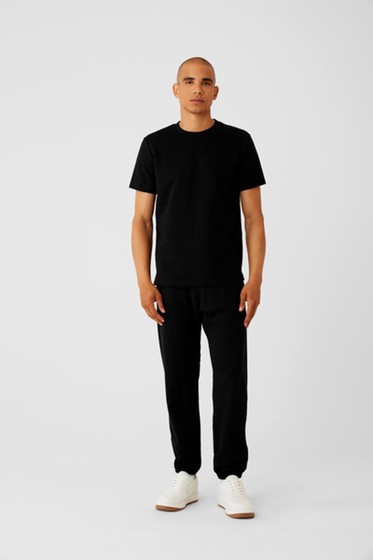 CHILL SHORT SLEEVE – ALO Indonesia
