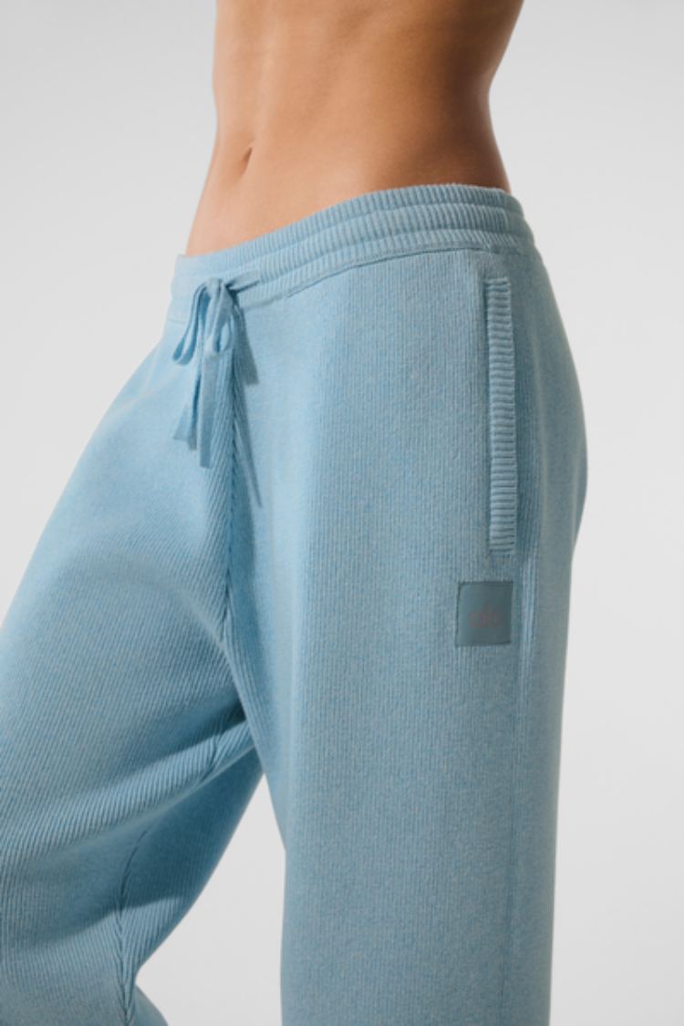 SCHOLAR STRAIGHT LEG SWEATPANT Alo Yoga Indonesia