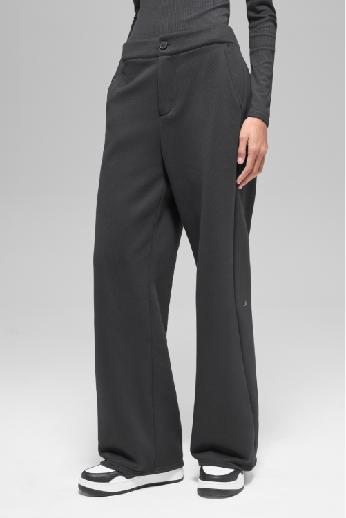 ACCOLADE STRAIGHT LEG SWEATPANT