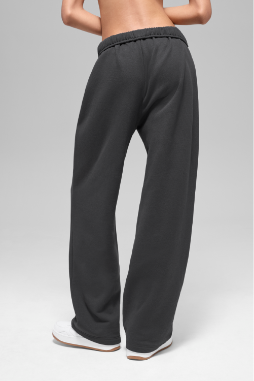 ACCOLADE STRAIGHT LEG SWEATPANT