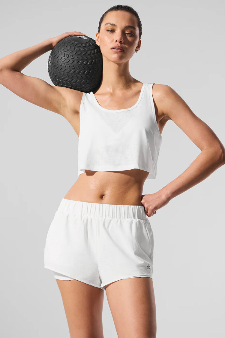 White | Alo Yoga Indonesia
