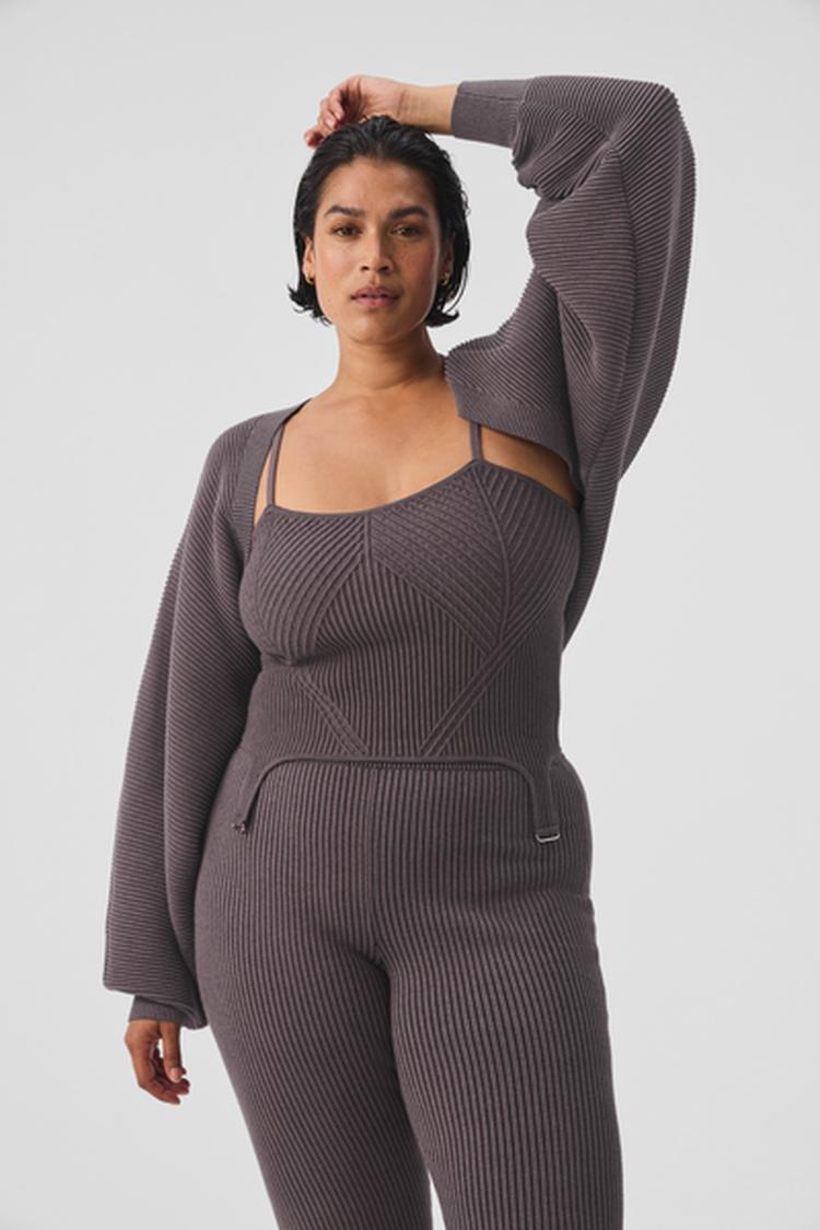 ポンチョ・ケープ [Alo Yoga] Denim Knit Shawl DENIM KNIT SHAWL – Alo Yoga Indonesia