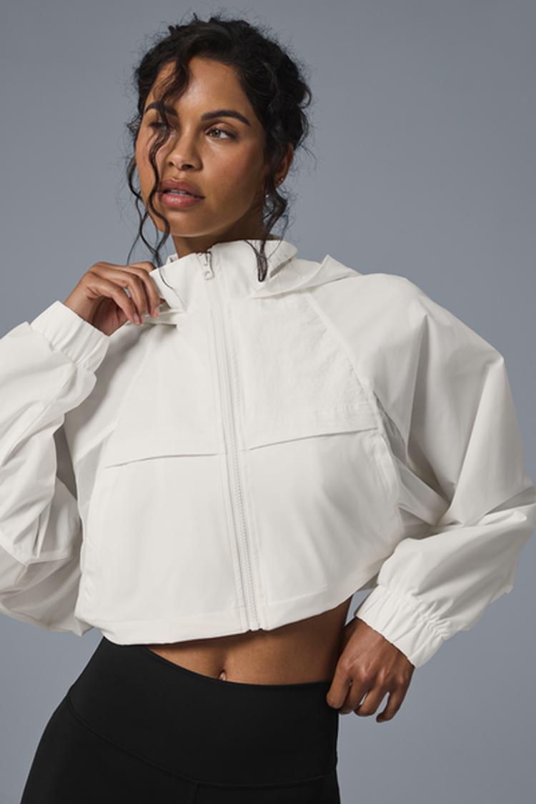 CROPPED PLAYMAKER JACKET – ALO Indonesia