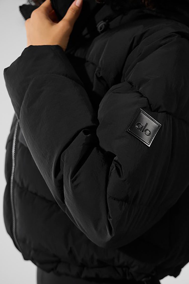 GLACIER PUFFER – Alo Yoga Indonesia