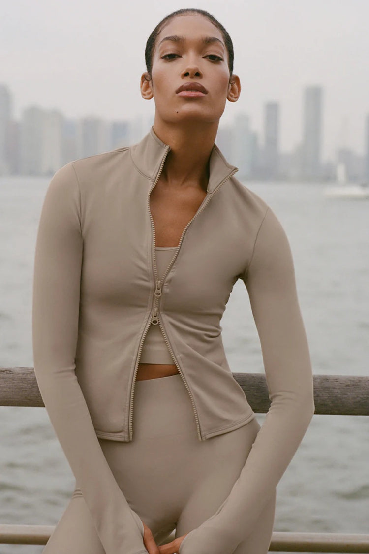 0777-AL0W4670RGRVXXS-1