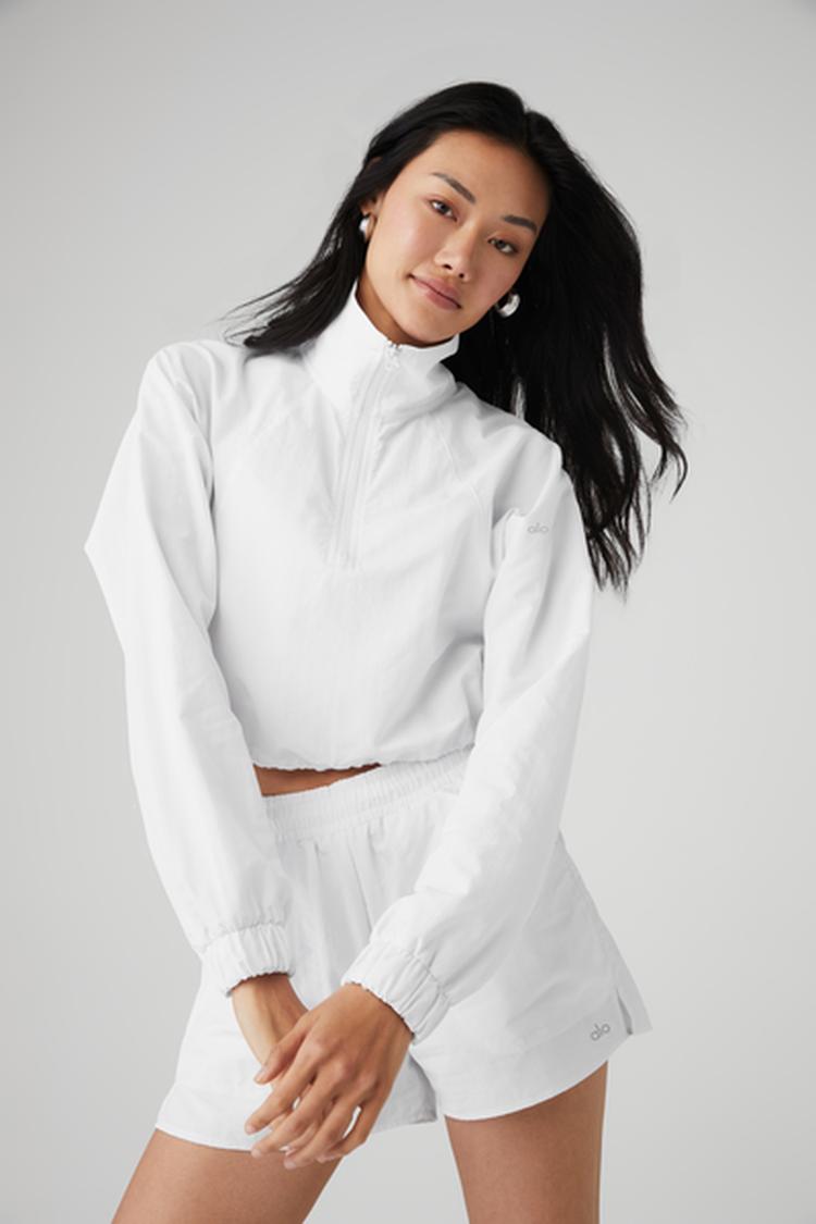 ALUMNI SHORT – Alo Yoga Indonesia