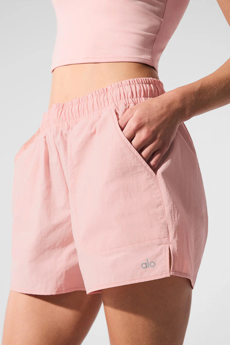 【alo-yoga】Alumni ショート Alo Alumni Short - Memorial Dancewear