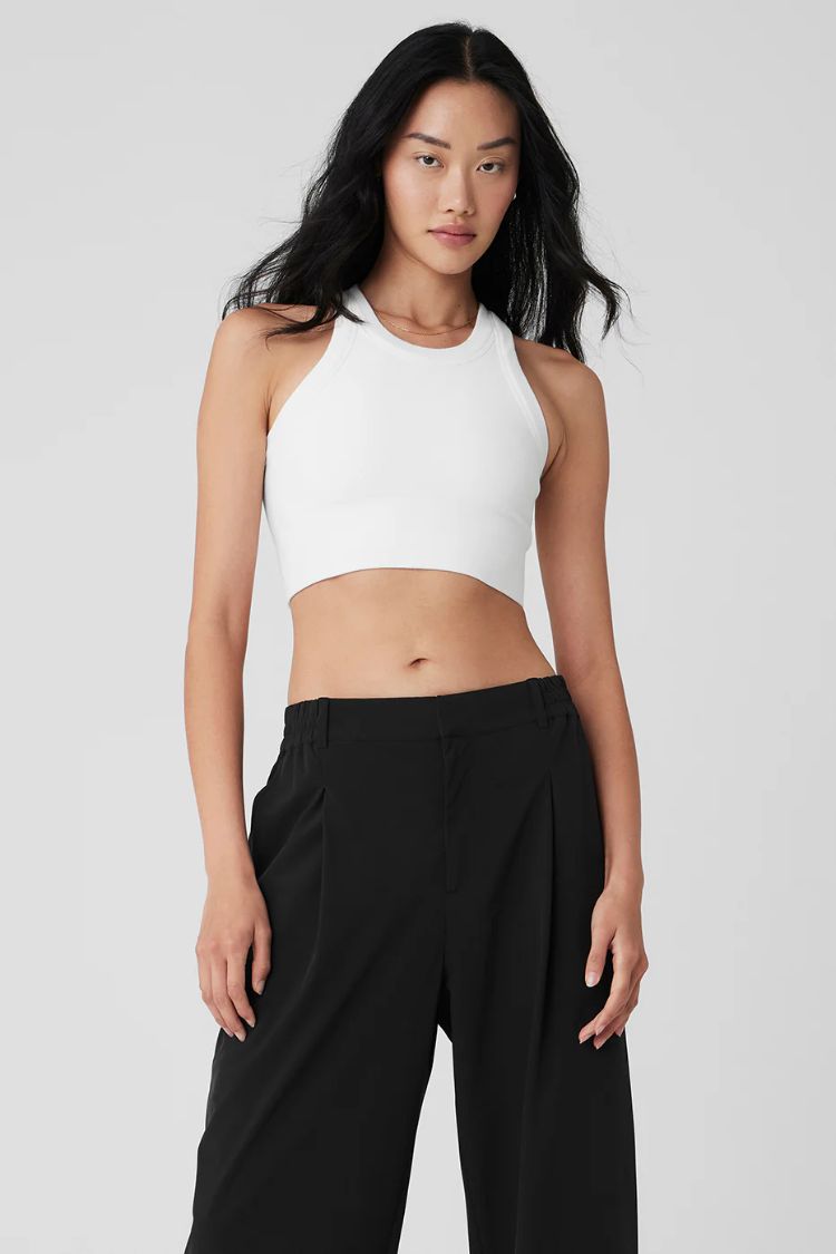 【ALO Yoga】SEAMLESS DELIGHT HIGH NECK BRA 海外限定 Seamless Delight High Neck Bra - Seashell Blue | ALO