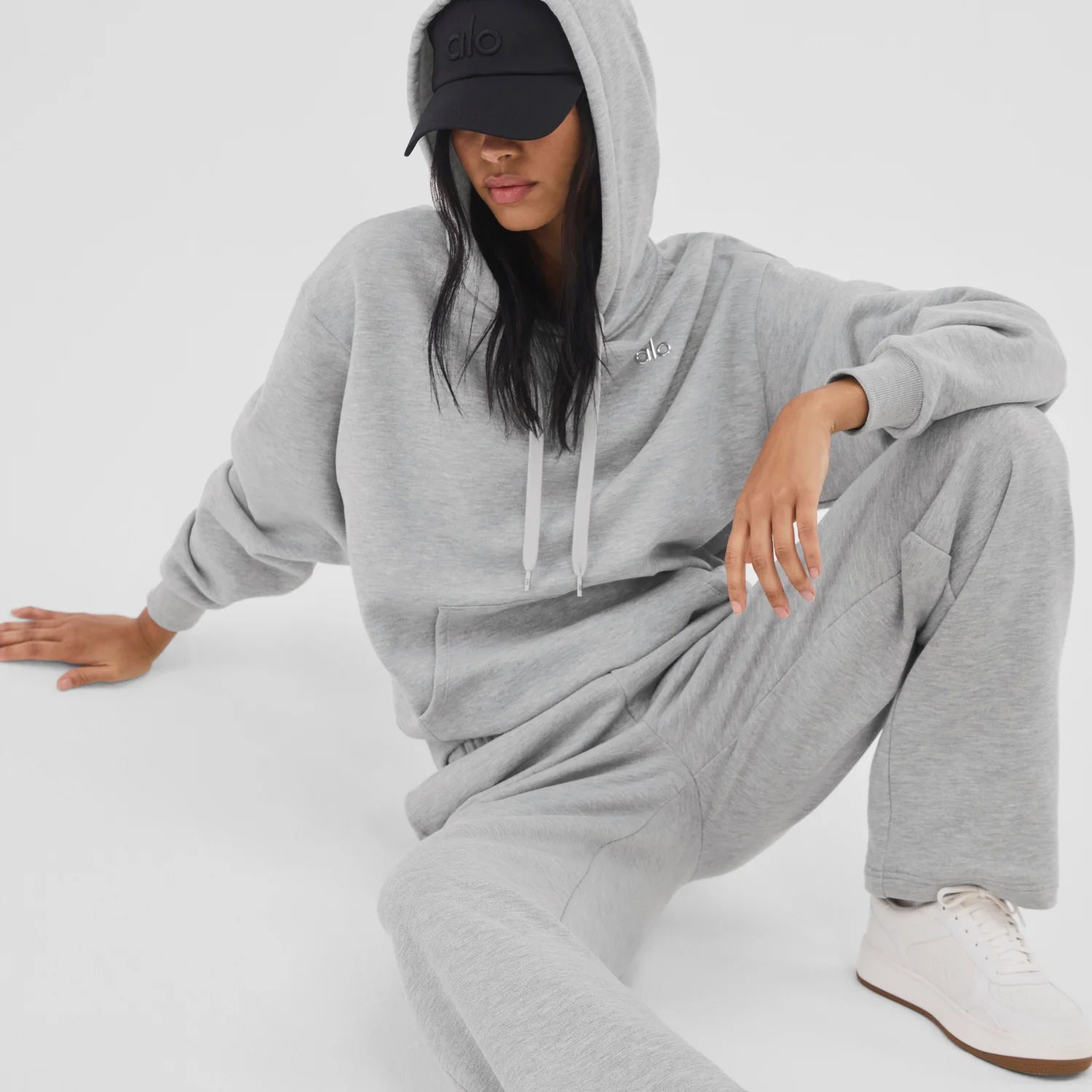 SCHOLAR HOODED SWEATER – ALO Indonesia SCHOLAR HOODED SWEATER – ALO Indonesia